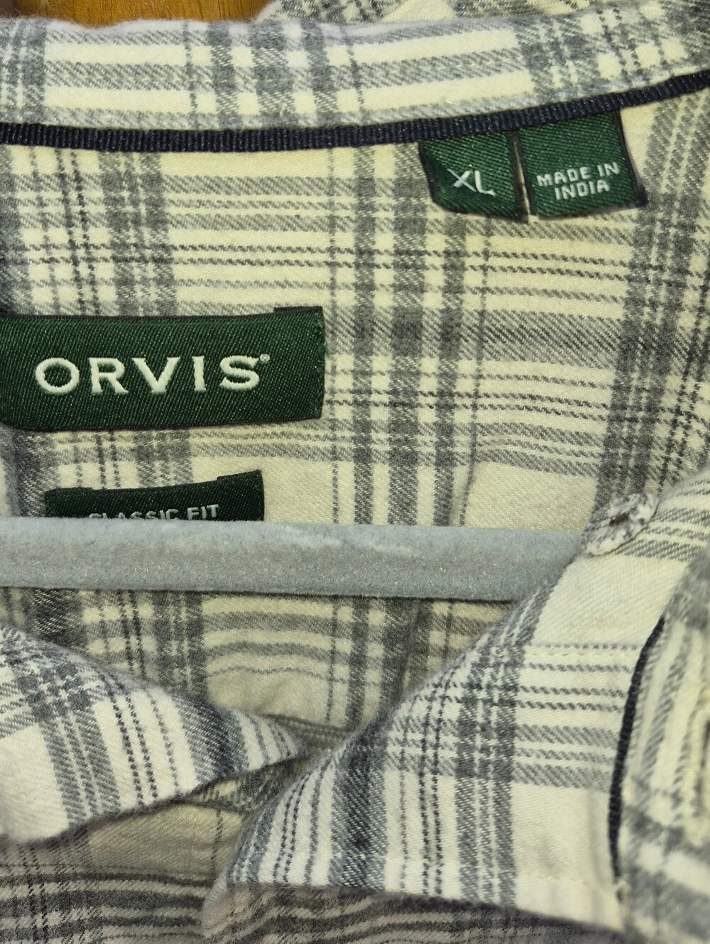 Set Of 2 Orvis Heavyweight Plaid Flannels Buttons-Down - Picture 4 of 7